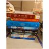 Image 3 : LOT DE +/- 50 LIVRES ANGLAIS ASSORTIS