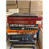 Image 3 : LOT DE +/- 50 LIVRES ANGLAIS ASSORTIS