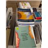 Image 1 : LOT DE +/- 50 MANUELS SCOLAIRES EN ANGLAIS