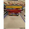 Image 4 : LOT DE +/- 50 LIVRES ANGLAIS ASSORTIS