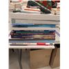 Image 2 : LOT DE +/- 50 LIVRES ANGLAIS ASSORTIS