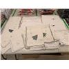 Image 1 : LOT DE 100 LINGES À VAISSELLE THÈME NOËL