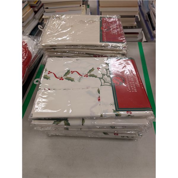 LOT DE 40+ DESSUS DE TABLE THÈME NOËL