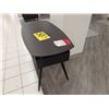 Image 2 : BUREAU NUEVO #169644 AVEC 2 TIROIRS (NOIR) #HGST153 #CNT42841 55 PO X 27 PO X 30 PO PDSF 2 070 $