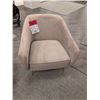 Image 1 : FAUTEUIL (BEIGE) #HGSC391 #CNT41975 PDSF 1 600 $