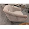 Image 4 : FAUTEUIL (BEIGE) #HGSC391 #CNT41975 PDSF 1 600 $