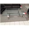 Image 1 : TABLE À CAFÉ RECTANGULAIRE (VERRE/CHROME) #CTB200A #CTA990B #CNT42675 & #CNT42699 59,5 PO X 30,5 PO 
