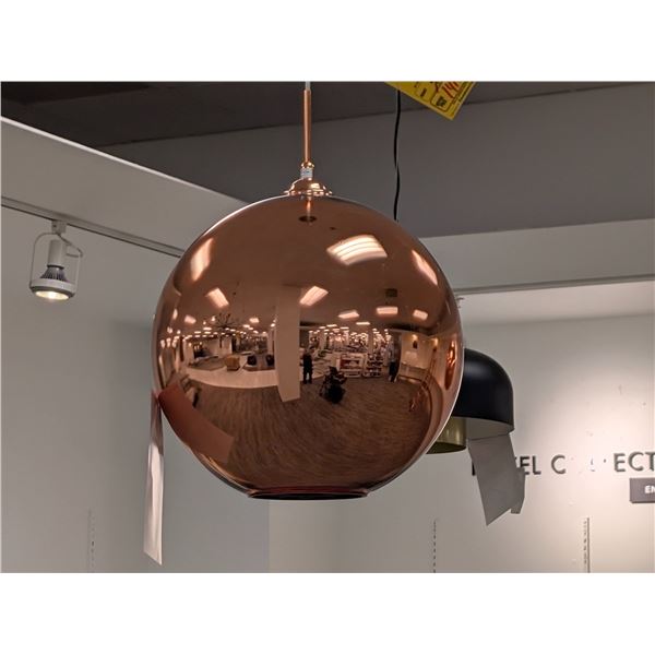 LUSTRE STYLE BOCAL À POISSON (VERRE COULEUR CUIVRE) #HGKI145 #CNT44713 PDSF 250 $