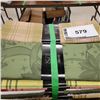 Image 1 : CHEMIN DE TABLE/TABLE RUNNERS