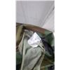 Image 4 : U.S. Military M81 Woodland Camouflage BDU Fatigue Shirt and Pants Set, Large Regular