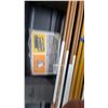 Image 4 : Allen Company Bow Guard Hard Plastic Arrow Case with Wooden Arrows and More