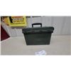 Image 1 : Sportsman plus Dry Box, Dark Green with Cam-Over Latch and Carry Handle 9 x 13.6 x 8"