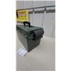 Image 2 : Sportsman plus Dry Box, Dark Green with Cam-Over Latch and Carry Handle 9 x 13.6 x 8"