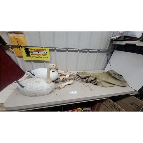 Snow Goose Hunting Decoys with Detachable Necks, Metal Stakes, and Canvas Bag 6x