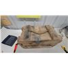 Image 2 : Vintage 1953 U.S. Military Wooden Ammunition Crate for 4 81mm M43A1 HE Mortar Shells 18 x 10 x 10"