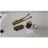 Image 1 : Vintage Military Gear: Leather Magazine Pouch, Cleaning Kit, Oil Bottle, and Webbing Gun Sling