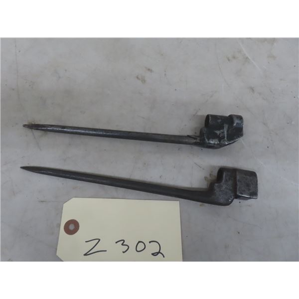 2 Lee Enfield MK 4 Bayonets – 9½" Long, No Scabbard