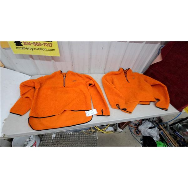 Kodiak Orange Sherpa Fleece Quarter-Zip Pullover, Orange T-Shirts, and Toque