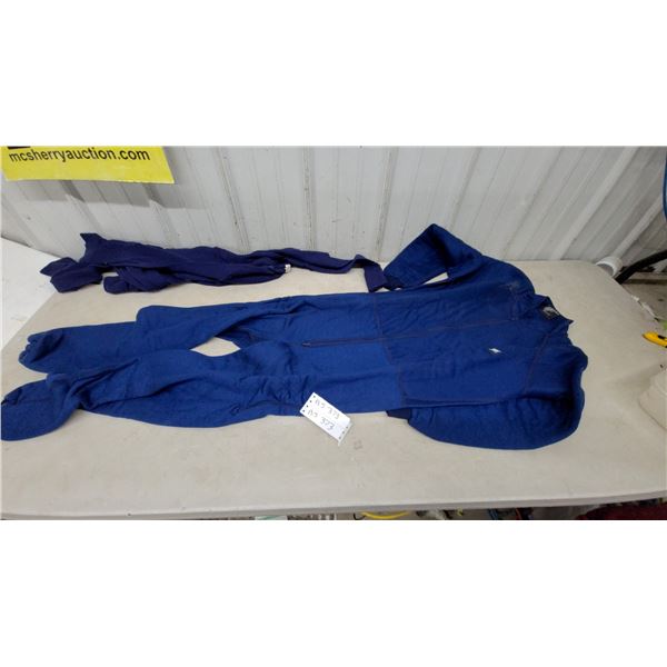 Helly Hansen Full-Zip Fleece Thermal Base Layer Suit and Top