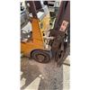 Image 15 : Caterpillar GC30 LPG Industrial Forklift with Propane Tank and Overhead Guard