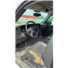 Image 7 : 2004 Chev Silverado 2500 HD Ext Cab, 8 Cul, Salvage Title, Has TOD and Keys