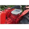Image 8 : International 434 Diesel Tractor, Hi/Lo Range, Power Steering, 3PH, 540 PTO, S/N B27697