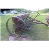 Image 5 : Massey Harris 20-Run Seeder, All Steel