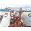 Image 10 : Ford 660 Gas Tractor, 3PH, 540 PTO, Converted to 12V, Good Rubber, Front End Loader with Bucket