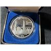 Image 3 : 2006 Cook Islands One Dollar Freedom Tower Silver Coin in Case