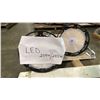Image 2 : PAIR OF WALL MOUNT LED 200W/240W LED LIGHTS
