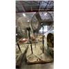 Image 1 : 3 HEAVY DUTY INDUSTRIAL FLOOR FANS