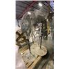 Image 3 : 3 HEAVY DUTY INDUSTRIAL FLOOR FANS