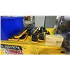 Image 3 : LARGE GROUP OF MOTOROLA TWO-WAY RADIOS