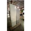 Image 5 : 2 GREY METAL CONSUMABLE CABINETS & SMALL METAL 2 DOOR CABINET