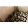 Image 3 : SMALL WOODEN BOX OF ASSORTED HEAVY DUTY CHAIN