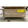 Image 3 : 1 LIFT OF MDF BASEBOARD/TRIM MOULDING WITH WHITE FINISH- APPROX 90" LENGTHS  2,700 FT TOTAL