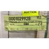 Image 5 : 1 LIFT OF BASEBOARD MOULDING PREFINISHED WITH BRITE WHITE FINISH APPROX 82" LENGTHS, 1,071 FT