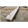 Image 3 : 1 LIFT OF MOULDING TRIM WITH POLAR WHITE PAINTED FINISH APPROX 7' LENGTHS, 3,024 FT TOTAL