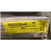 Image 4 : 1 LIFT OF BASEBOARD MOULDING PREFINISHED BRITE WHITE APPROX 82"L LENGTHS , 612 FT TOTAL