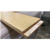 Image 3 : 1 LIFT OF MAHOGANY FLAT JAMB WITH EMBOSSED WOOD MAPLE FINISH APPROX 82' LENGTHS, 144 PCS, 1,008 FT