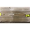 Image 4 : 1 LIFT OF MAHOGANY FLAT JAMB WITH EMBOSSED WOOD MAPLE FINISH APPROX 82' LENGTHS, 144 PCS, 1,008 FT