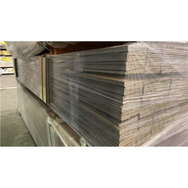 1 LIFT OF TRIM MOULDING WITH EMBOSSED WOOD SLATE GREY - APPROX 82" LENGTHS, 3,192 FT TOTAL