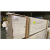 Image 4 : 1 LIFT OF FLAT JAMB WITH PREFINISHED BRITE WHITE FINISH- APPROX 82" LENGTHS,