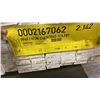 Image 5 : 1 LIFT OF BASEBOARD MOULDING/TRIM PRIMED WHITE FINISH APPROX 7' LENGTHS, 2,142 FT TOTAL