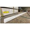 Image 1 : 1 LIFT OF BASEBOARD/TRIM MOULDING WITH PRIMED WHITE FINISH APPROX 97" LENGTHS, 3,016 FT TOTAL
