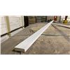 Image 3 : 1 LIFT OF BASEBOARD/TRIM MOULDING WITH PRIMED WHITE FINISH APPROX 97" LENGTHS, 3,016 FT TOTAL