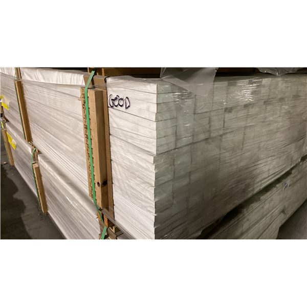 1 LIFT OF BASEBOARD/TRIM MOULDING WITH PRIMED WHITE FINISH APPROX 97" LENGTHS, 3,016 FT TOTAL