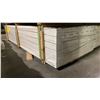 Image 1 : 1 LIFT OF BASEBOARD/TRIM MOULDING WITH PRIMED WHITE FINISH APPROX 97" LENGTHS, 3,016 FT TOTAL
