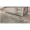 Image 1 : 1 LIFT OF PREFABRICATED WHITE EC DOOR JAMB 81" X 4-9 16" APPROX 180 PCS