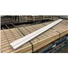 Image 4 : 1 LIFT OF PREFABRICATED WHITE EC DOOR JAMB 81" X 4-9 16" APPROX 180 PCS